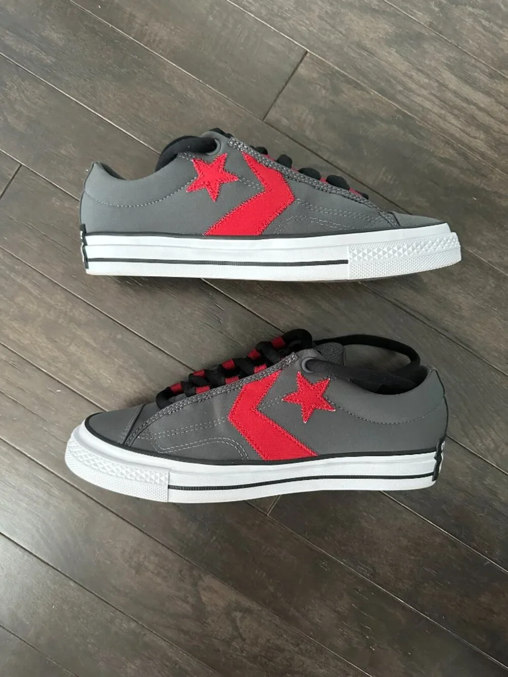 Converse Star Player 76 Low 'Puff - Dark Matter' Gray & Red US Men's Sz 10 Shoes - Picture 7 of 9